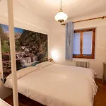 Cirjuana, Casa En El Centro Con Agradable Jardin Y Barbacoa By Pirineos 360 Prázdninový dům *
