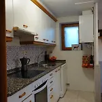 Prázdninový dům Cirjuana, Casa En El Centro Con Agradable Jardin Y Barbacoa By Pirineos 360 *
