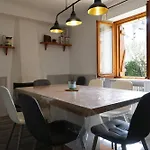 Prázdninový dům Cirjuana, Casa En El Centro Con Agradable Jardin Y Barbacoa By Pirineos 360 Biescas (Aragon)