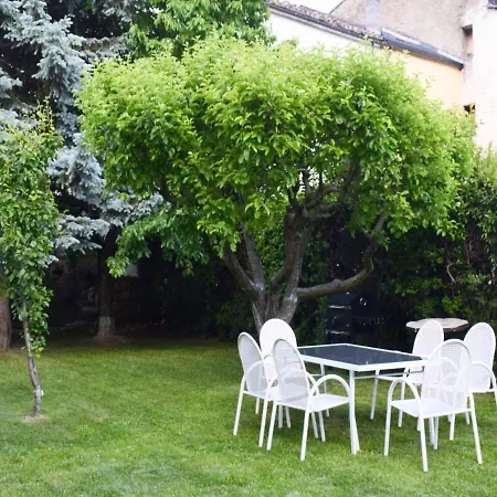 Cirjuana, Casa En El Centro Con Agradable Jardin Y Barbacoa By Pirineos 360 別荘