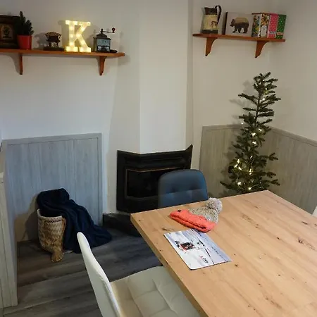 Cirjuana, Casa En El Centro Con Agradable Jardin Y Barbacoa By Pirineos 360 بيت للعطل *