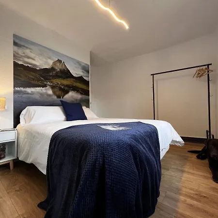 Cirjuana, Casa En El Centro Con Agradable Jardin Y Barbacoa By Pirineos 360 別荘