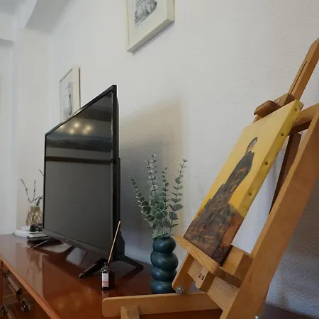 Cirjuana, Casa En El Centro Con Agradable Jardin Y Barbacoa By Pirineos 360