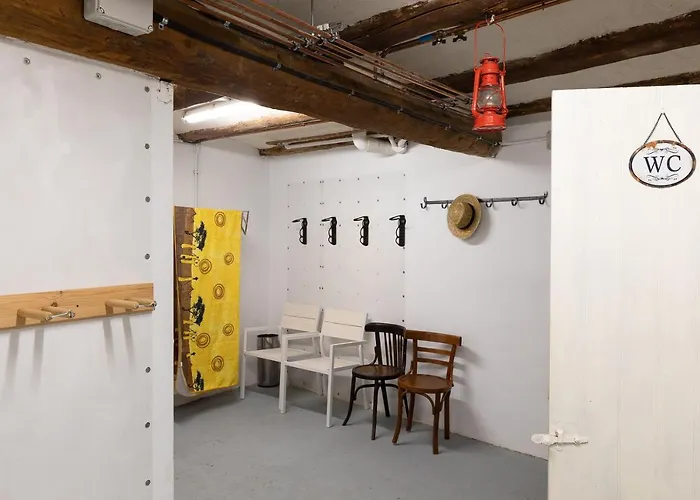 Casa de Férias Cirjuana, Casa En El Centro Con Agradable Jardín Y Barbacoa By Pirineos 360 Biescas (Aragon)