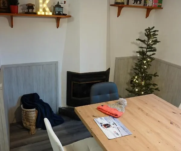 Cirjuana, Casa En El Centro Con Agradable Jardín Y Barbacoa By Pirineos 360 Casa de Férias *