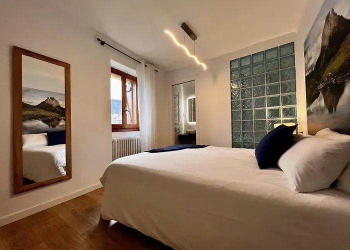 Cirjuana, Casa En El Centro Con Agradable Jardín Y Barbacoa By Pirineos 360 * Biescas (Aragon)