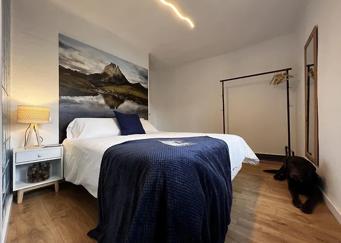 Cirjuana, Casa En El Centro Con Agradable Jardín Y Barbacoa By Pirineos 360 Casa de Férias