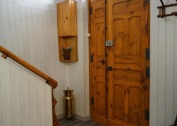 Cirjuana, Casa En El Centro Con Agradable Jardín Y Barbacoa By Pirineos 360 *