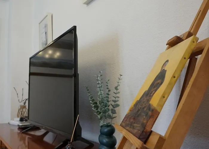 Cirjuana, Casa En El Centro Con Agradable Jardín Y Barbacoa By Pirineos 360