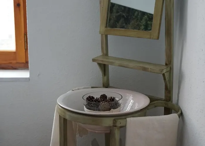 Cirjuana, Casa En El Centro Con Agradable Jardín Y Barbacoa By Pirineos 360 Biescas (Aragon)